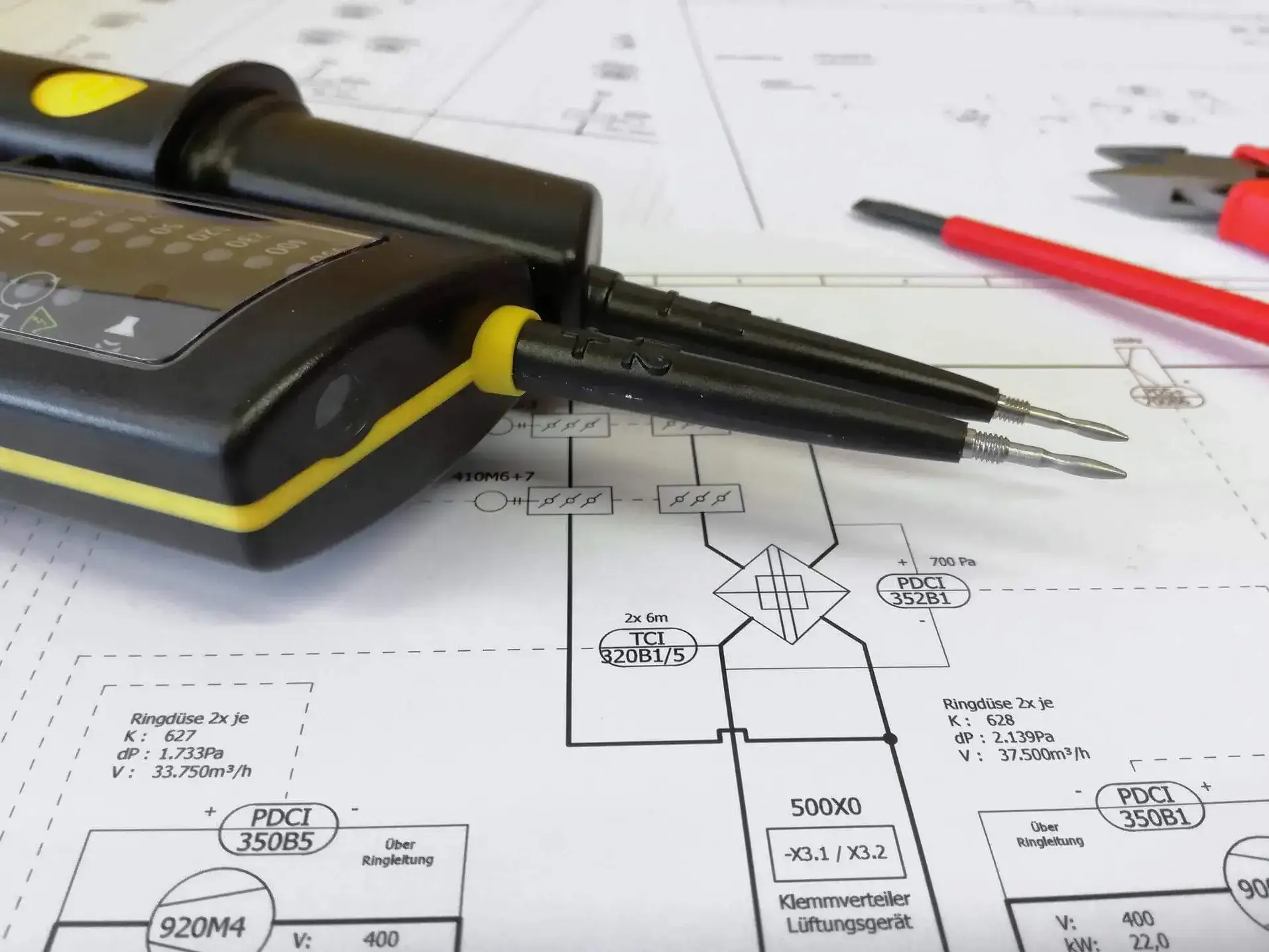Get your EICR certificate Limehouse in Limehouse